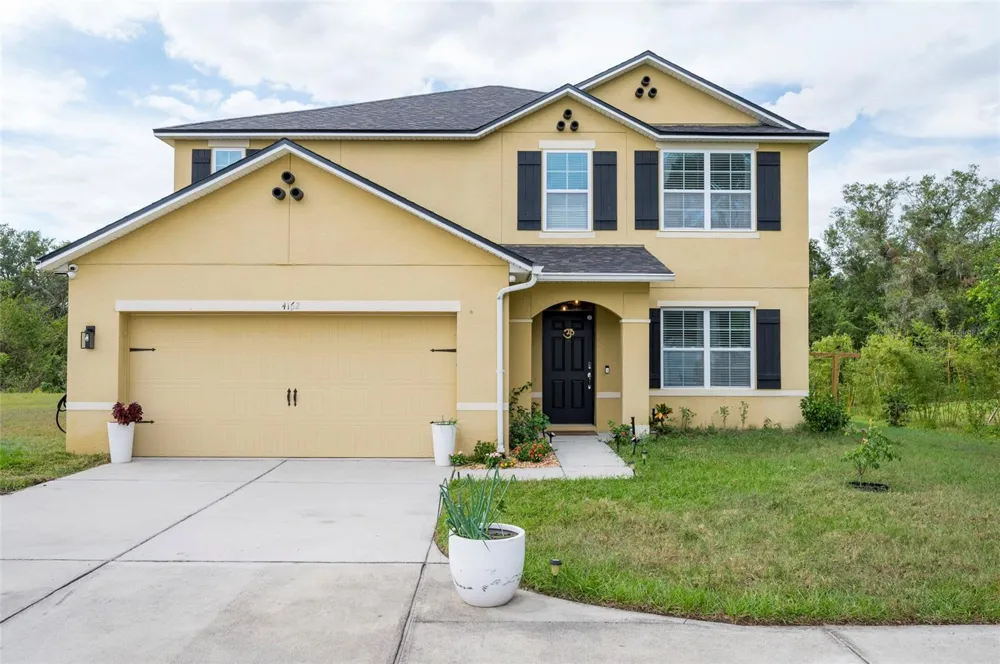 4162 ROBERTA DRIVE Winter Haven, FL 33881