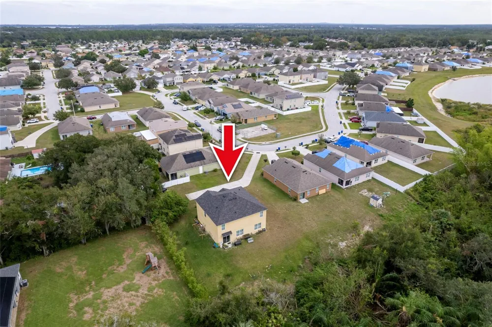 4162 ROBERTA DRIVE Winter Haven, FL 33881