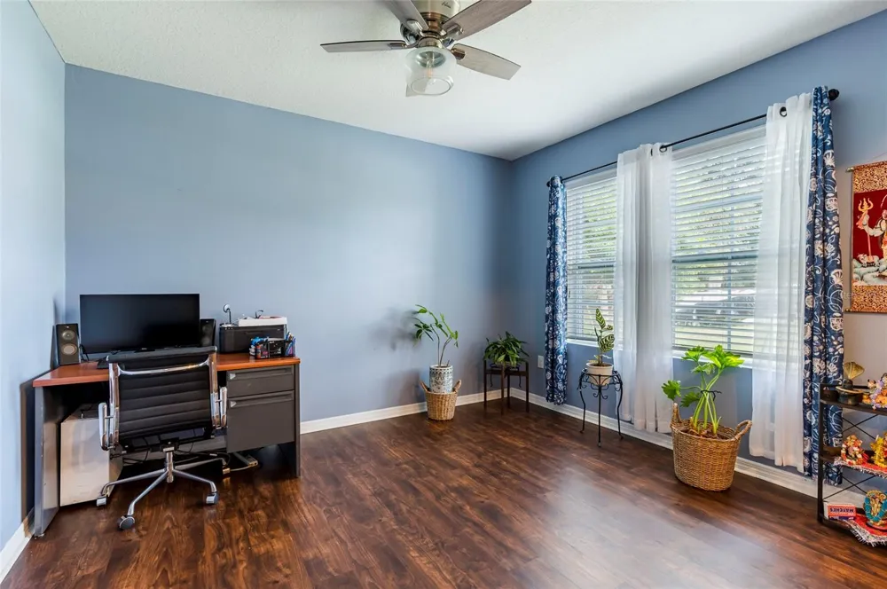 4162 ROBERTA DRIVE Winter Haven, FL 33881