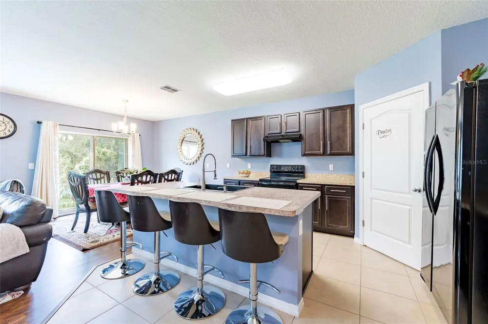 4162 ROBERTA DRIVE Winter Haven, FL 33881