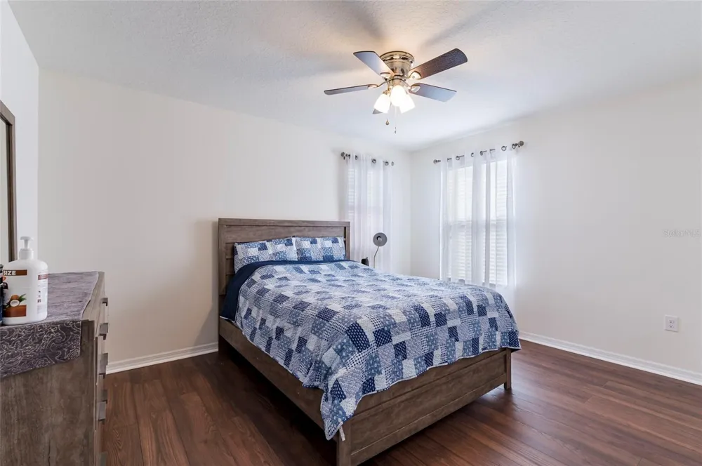 4162 ROBERTA DRIVE Winter Haven, FL 33881