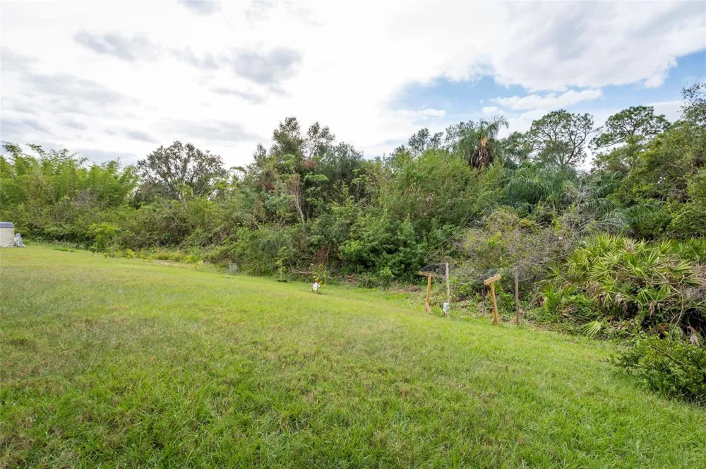 4162 ROBERTA DRIVE Winter Haven, FL 33881