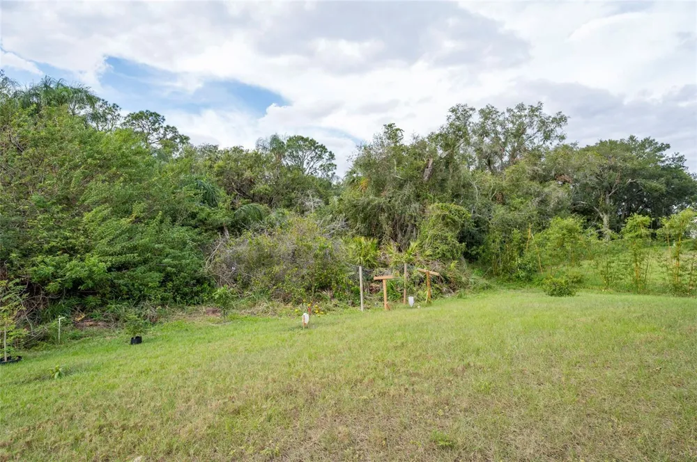 4162 ROBERTA DRIVE Winter Haven, FL 33881