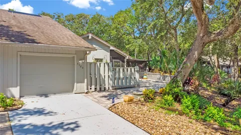 4300 GULL COVE