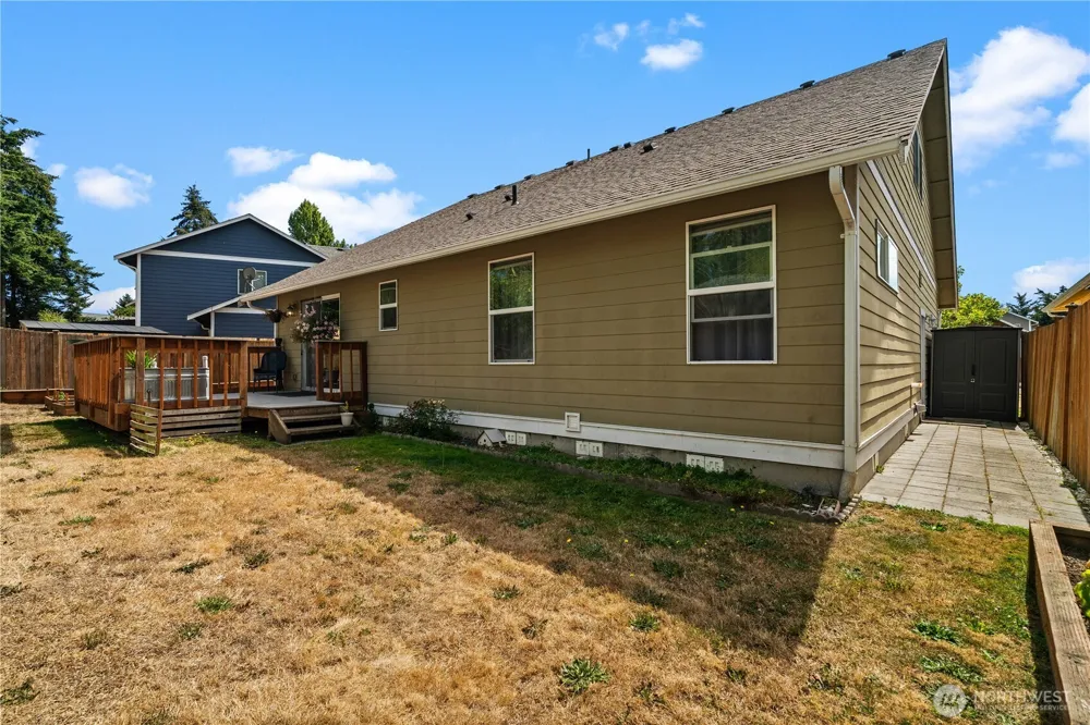 961 NW Longview Drive Oak Harbor, WA 98277