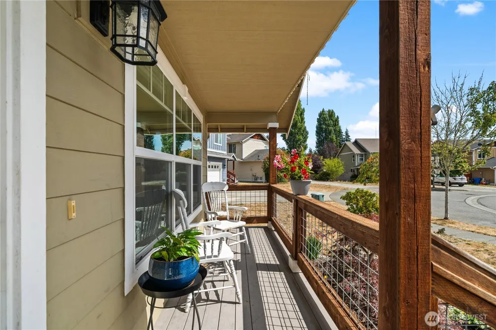 961 NW Longview Drive Oak Harbor, WA 98277