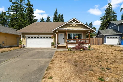 961 NW Longview Drive