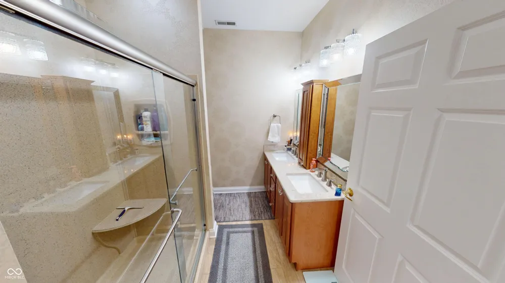 5404 Wentworth Lane Muncie, IN 47304