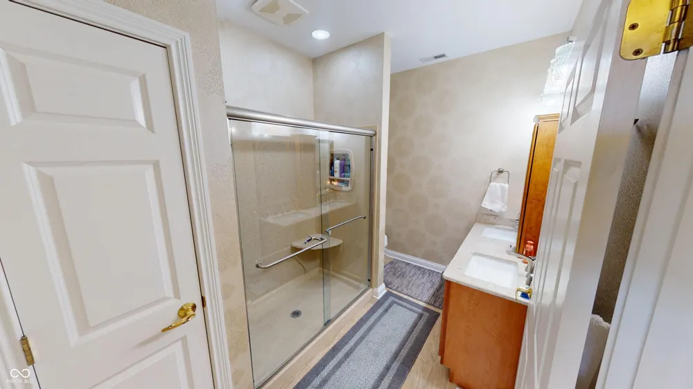 5404 Wentworth Lane Muncie, IN 47304