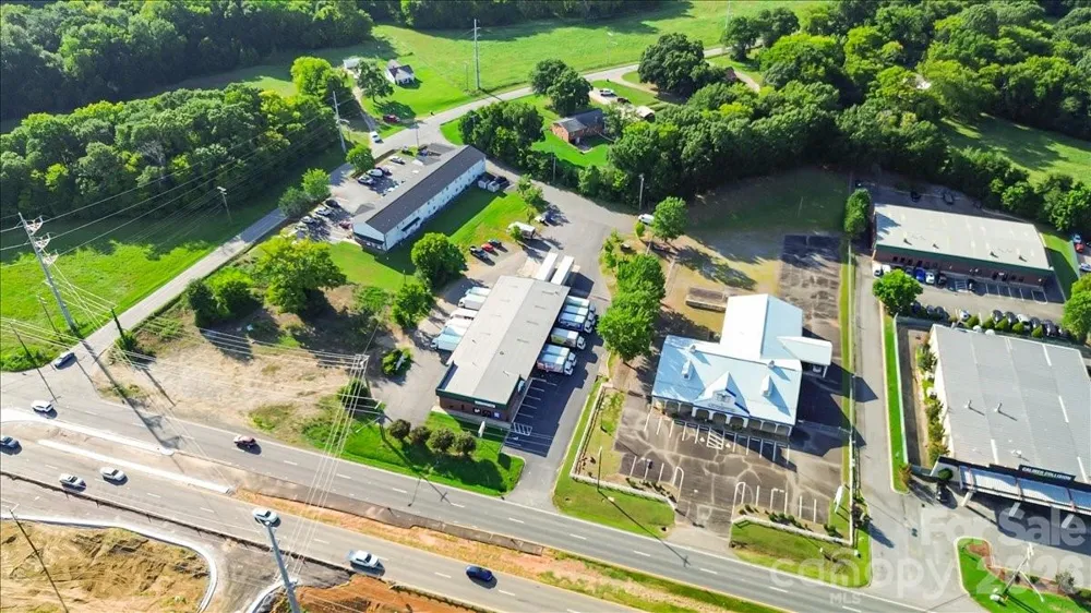 2701 Concord Farms Road Concord, NC 28027