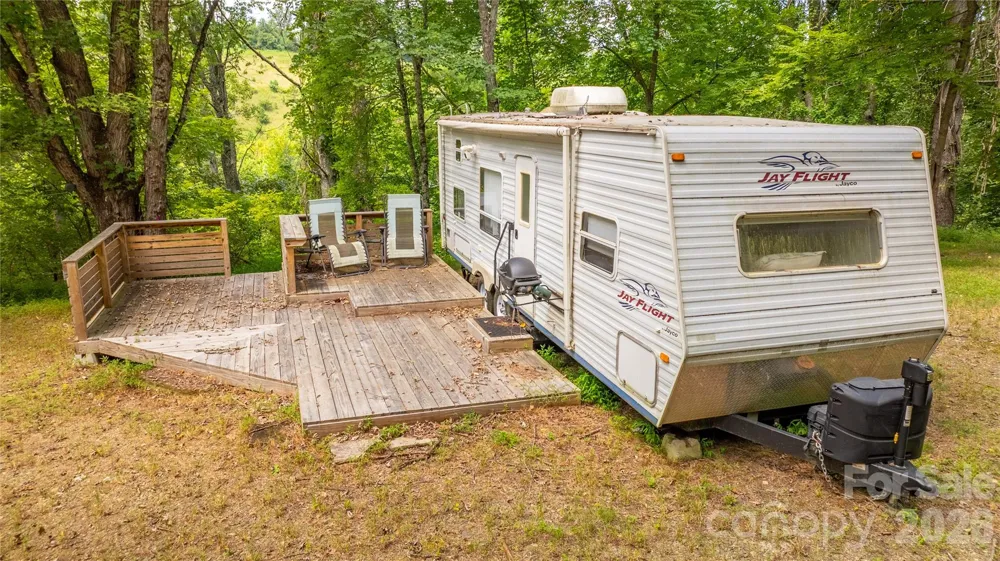 22 Fern Gully Marshall, NC 28753