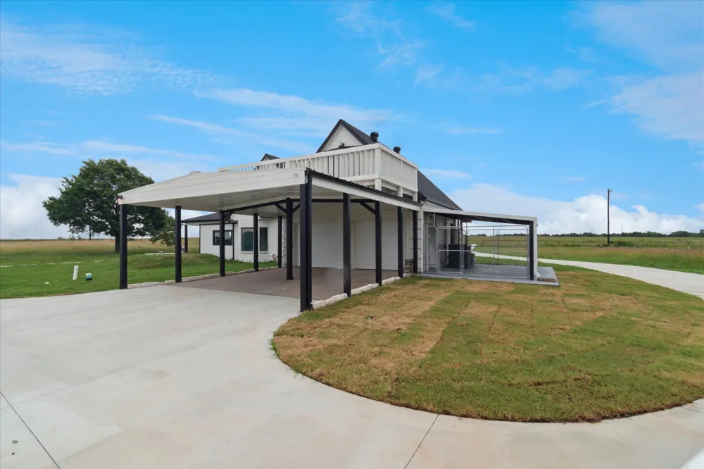 669 Massey Road Gunter, TX 75058