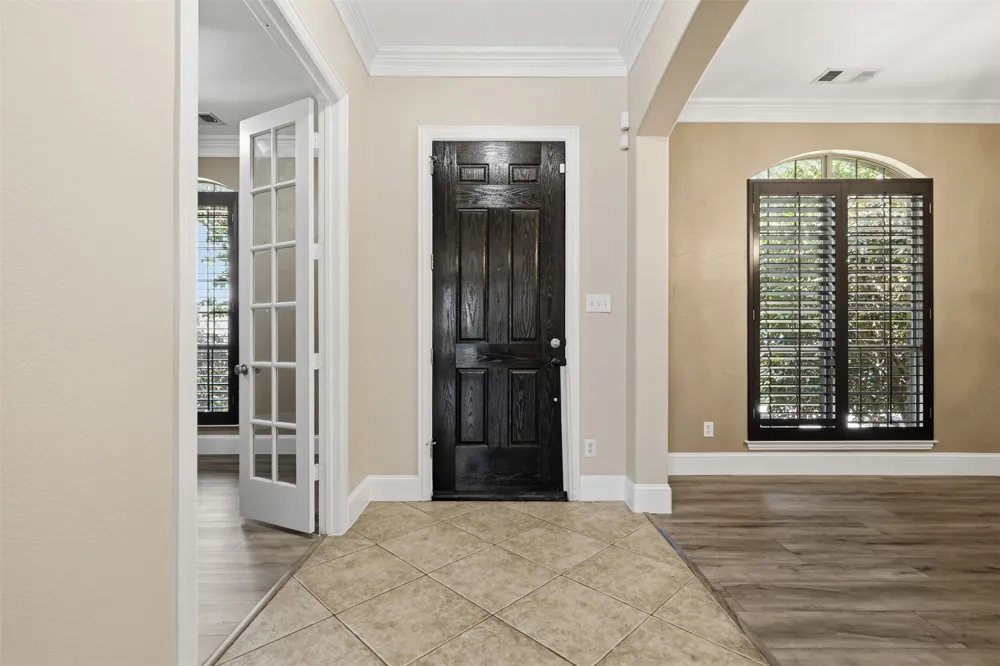 2310 Queen Morgan Lane Lewisville, TX 75056