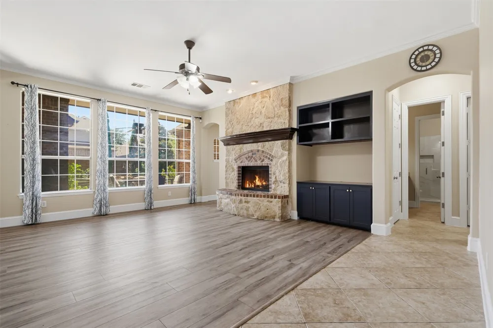 2310 Queen Morgan Lane Lewisville, TX 75056