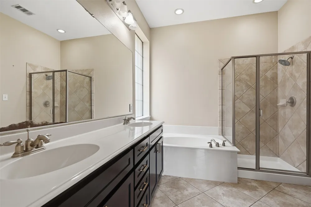 2310 Queen Morgan Lane Lewisville, TX 75056