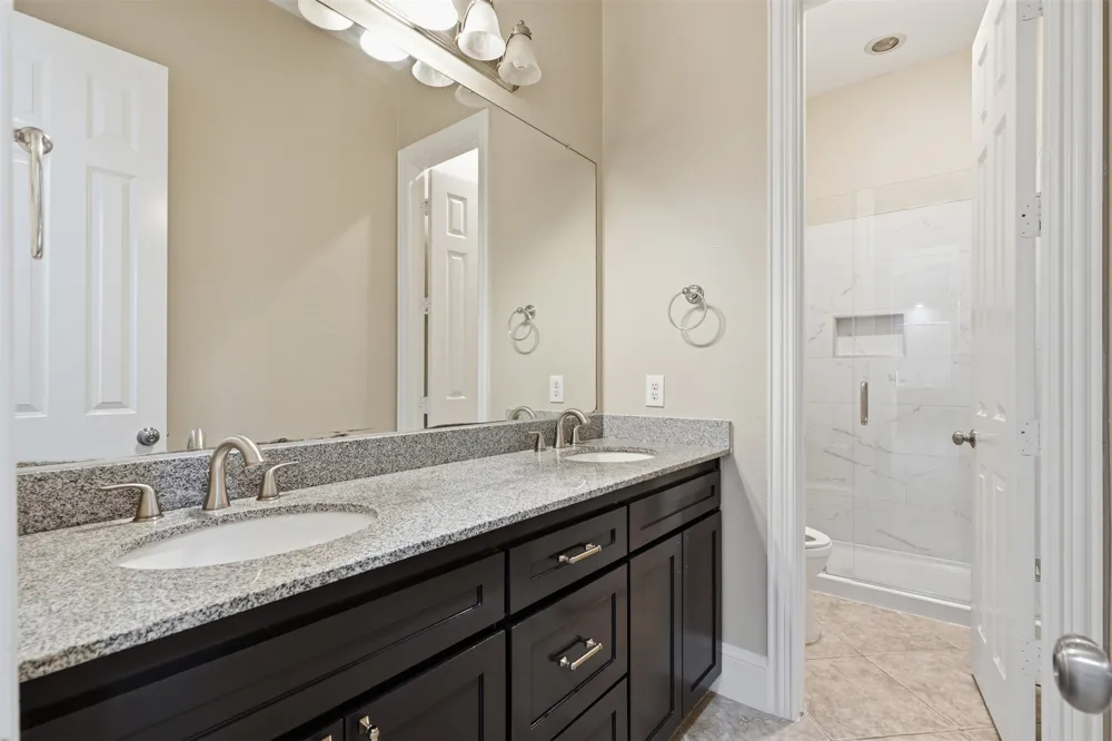 2310 Queen Morgan Lane Lewisville, TX 75056