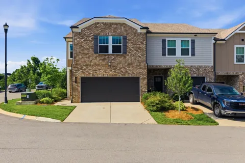 862 Longleaf Ln