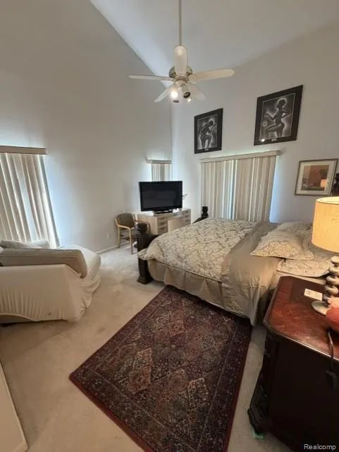 29211 Sunridge Farmington Hills City, MI 48334