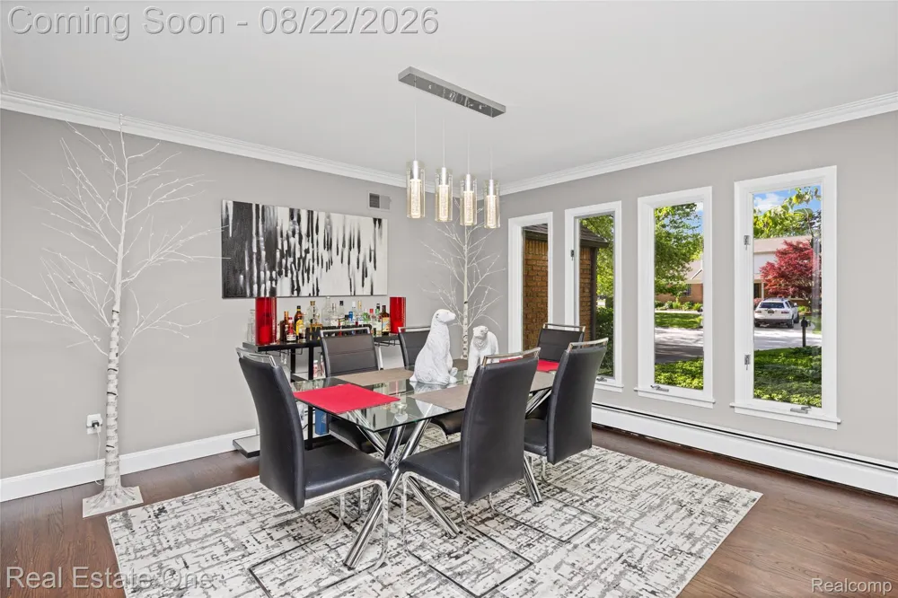 28330 E Blom Drive Harrison Charter Township, MI 48045