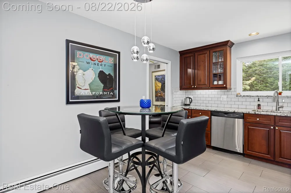28330 E Blom Drive Harrison Charter Township, MI 48045