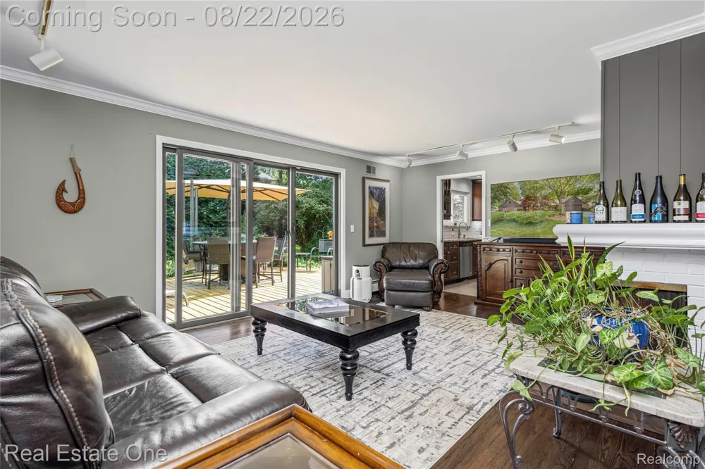 28330 E Blom Drive Harrison Charter Township, MI 48045