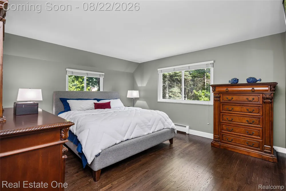 28330 E Blom Drive Harrison Charter Township, MI 48045