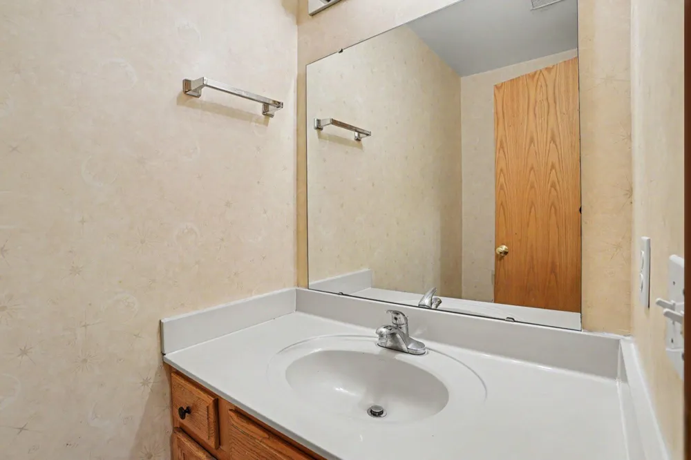 2124 Quail Run Drive Oshtemo Charter Township, MI 49009