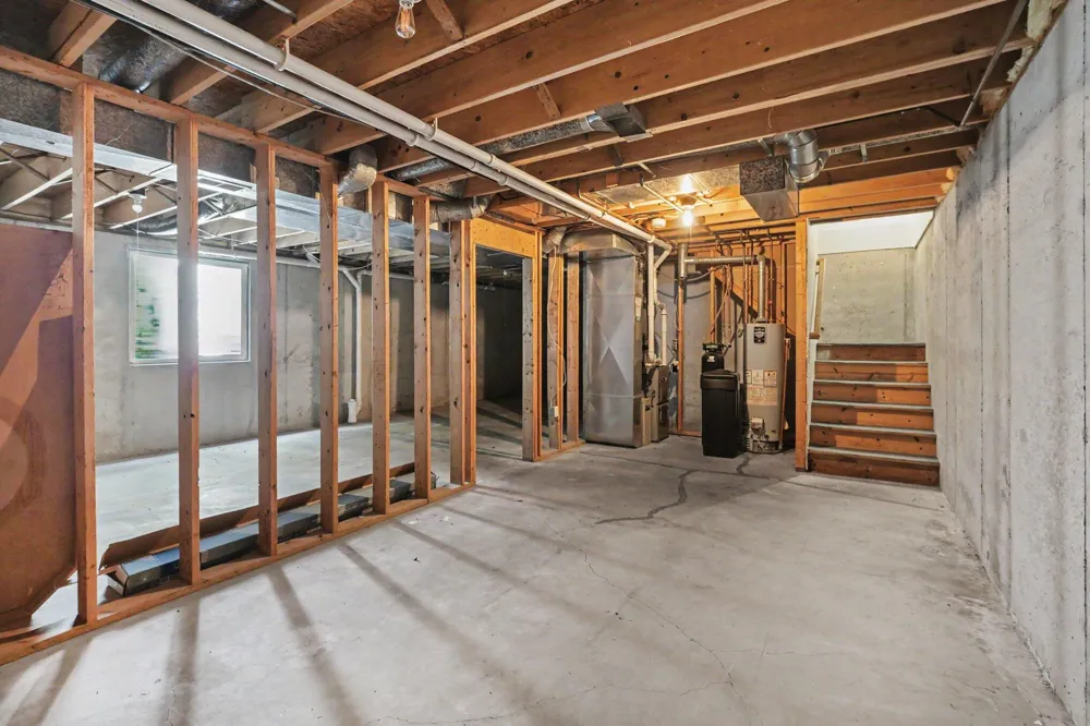 2124 Quail Run Drive Oshtemo Charter Township, MI 49009