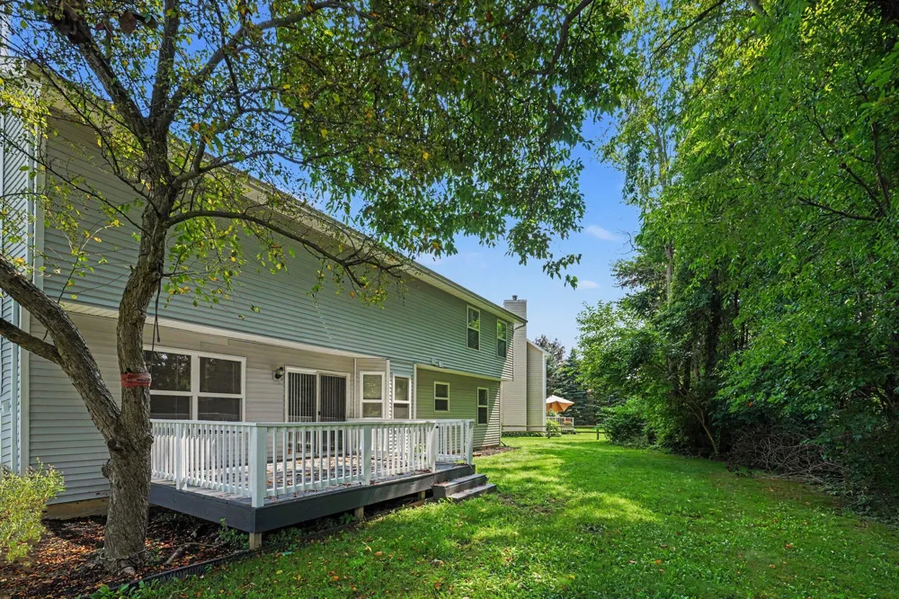 2124 Quail Run Drive Oshtemo Charter Township, MI 49009