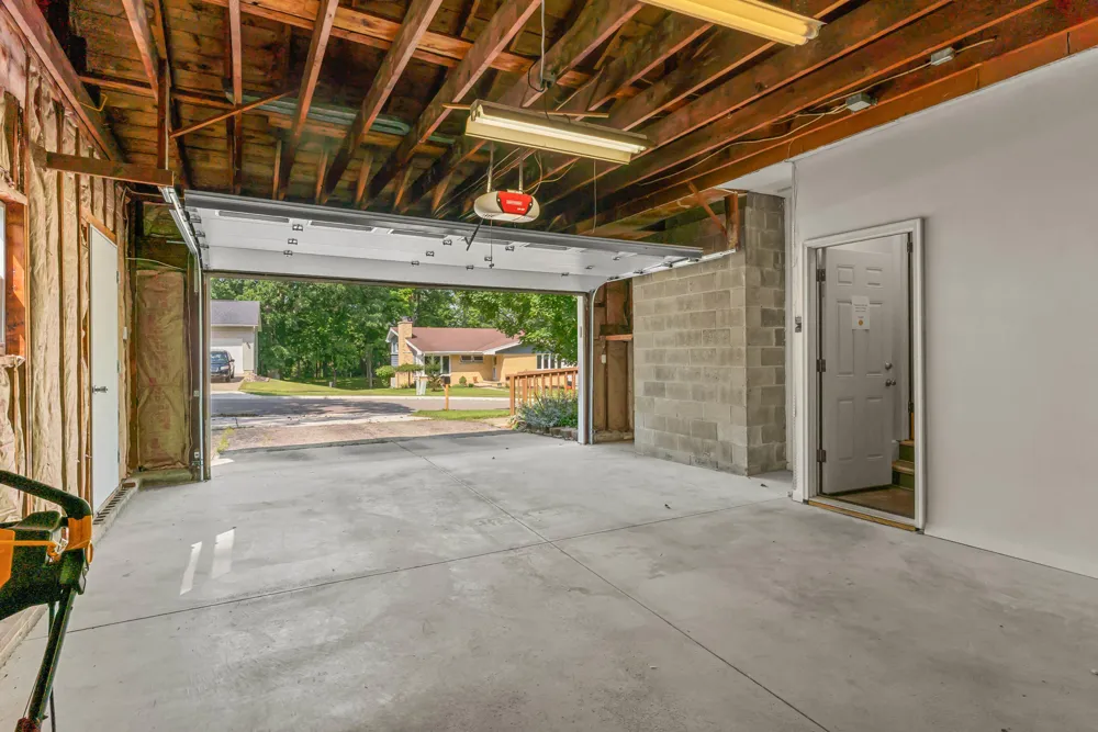 159 Westwood Drive Hillsdale City, MI 49242