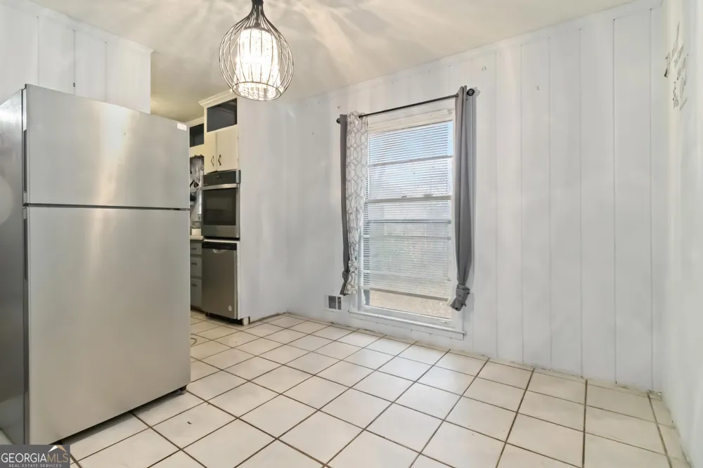 913 Longleaf DR Forest Park, GA 30297