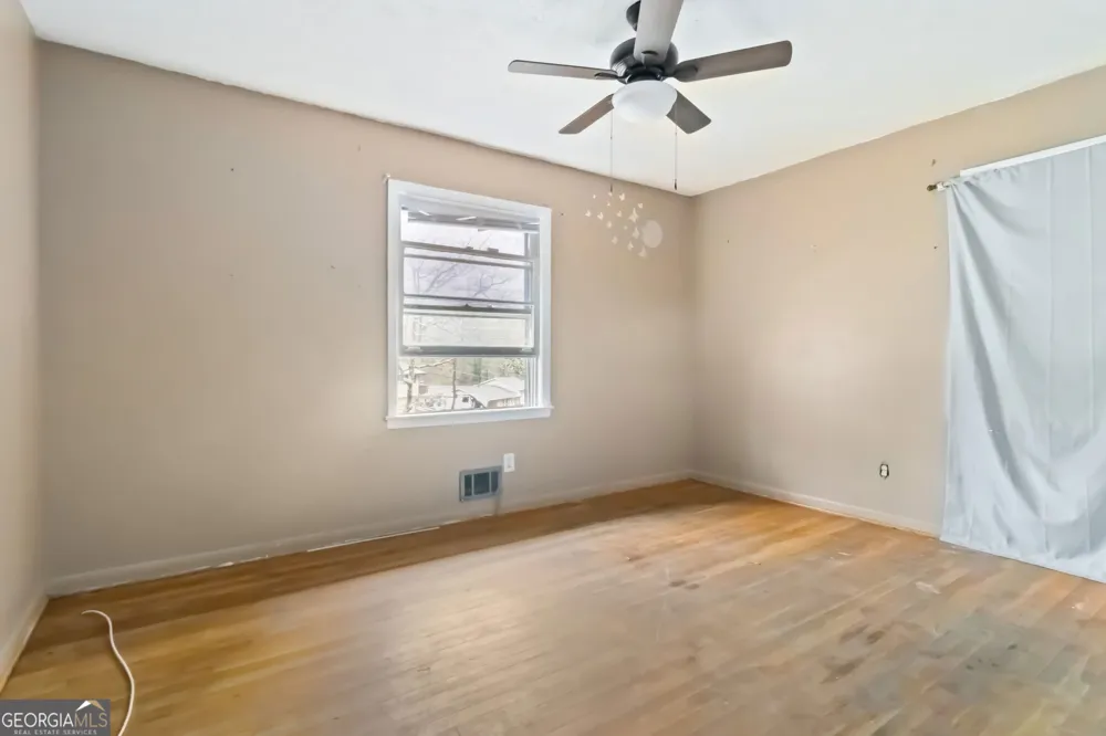 913 Longleaf DR Forest Park, GA 30297
