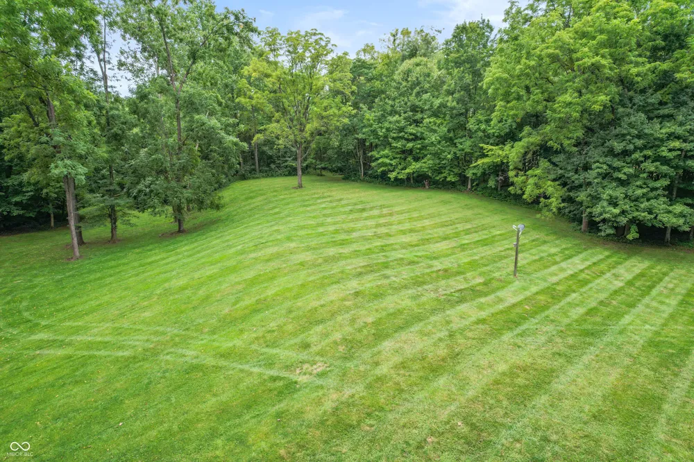 12196 Bingham Road Mooresville, IN 46158