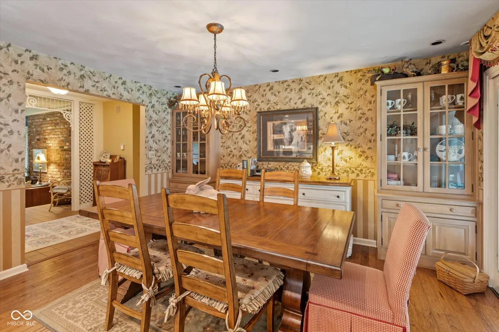 12196 Bingham Road Mooresville, IN 46158