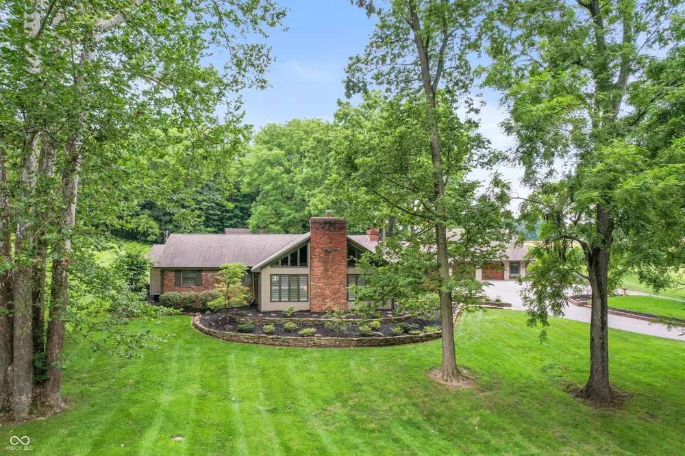 12196 Bingham Road Mooresville, IN 46158