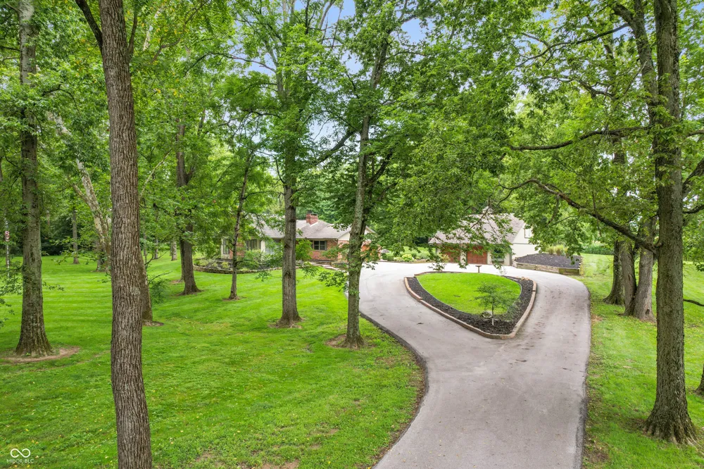 12196 Bingham Road Mooresville, IN 46158