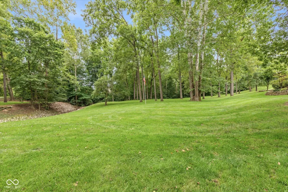 12196 Bingham Road Mooresville, IN 46158