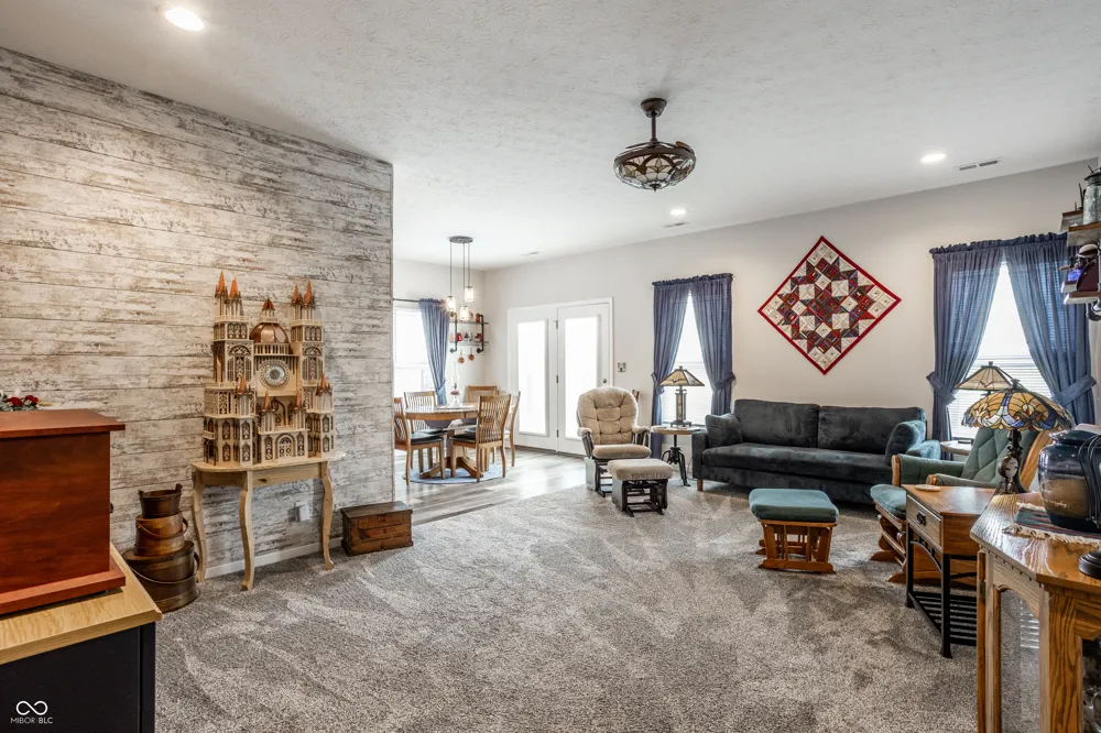 2483 Fiona Drive Kokomo, IN 46902