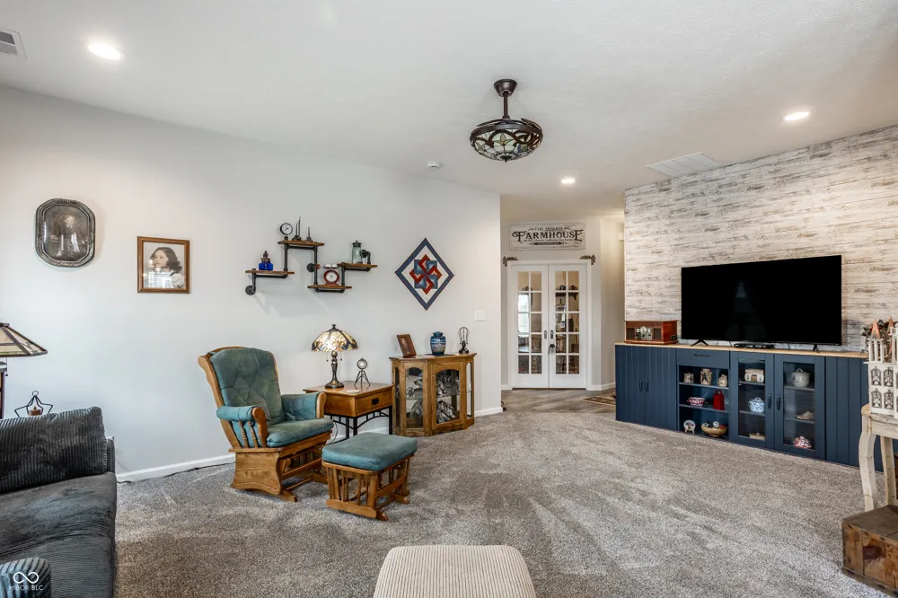 2483 Fiona Drive Kokomo, IN 46902