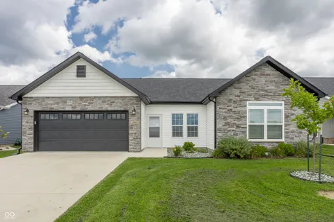 2483 Fiona Drive
