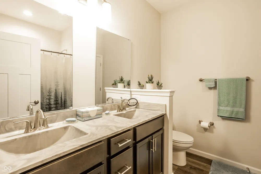 2483 Fiona Drive Kokomo, IN 46902
