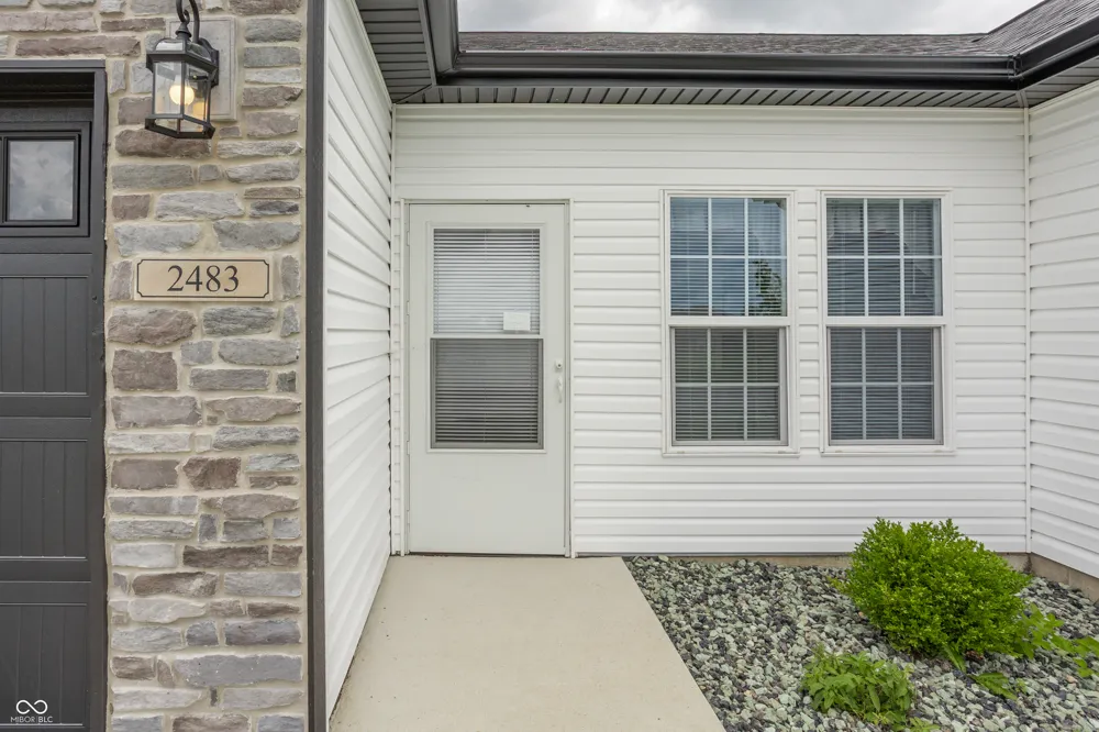 2483 Fiona Drive Kokomo, IN 46902