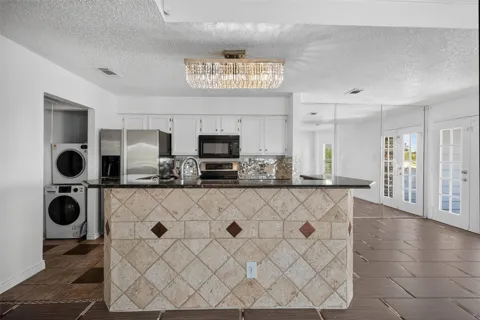 3404 Country Club Drive W #264