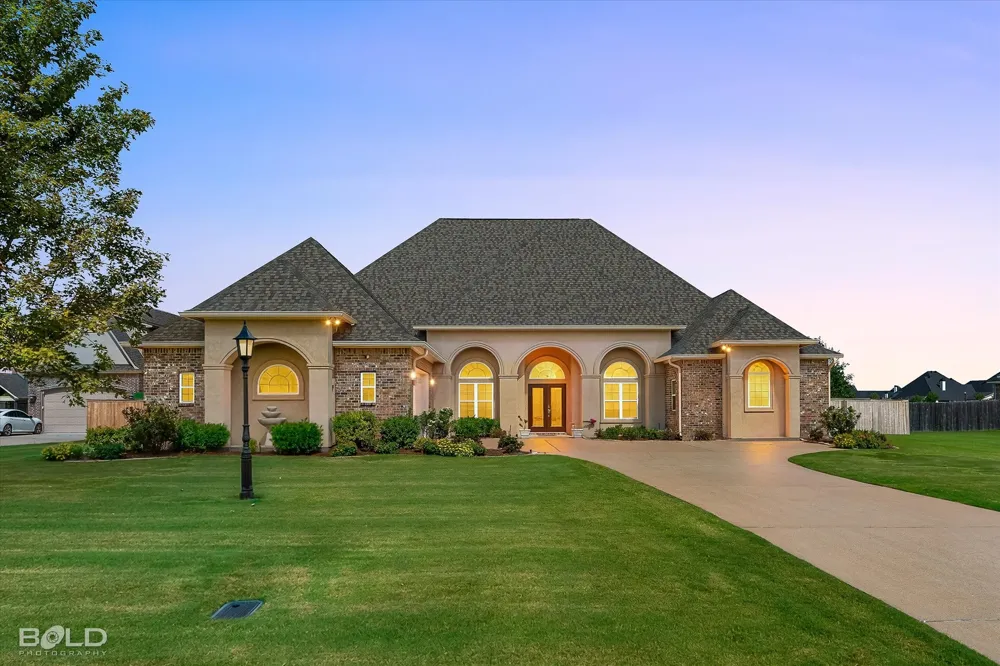 419 Kingston Plantation Boulevard Benton, LA 71006