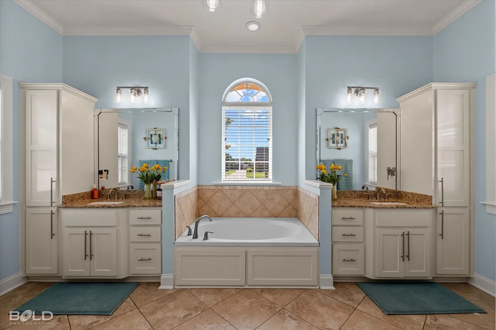 419 Kingston Plantation Boulevard Benton, LA 71006