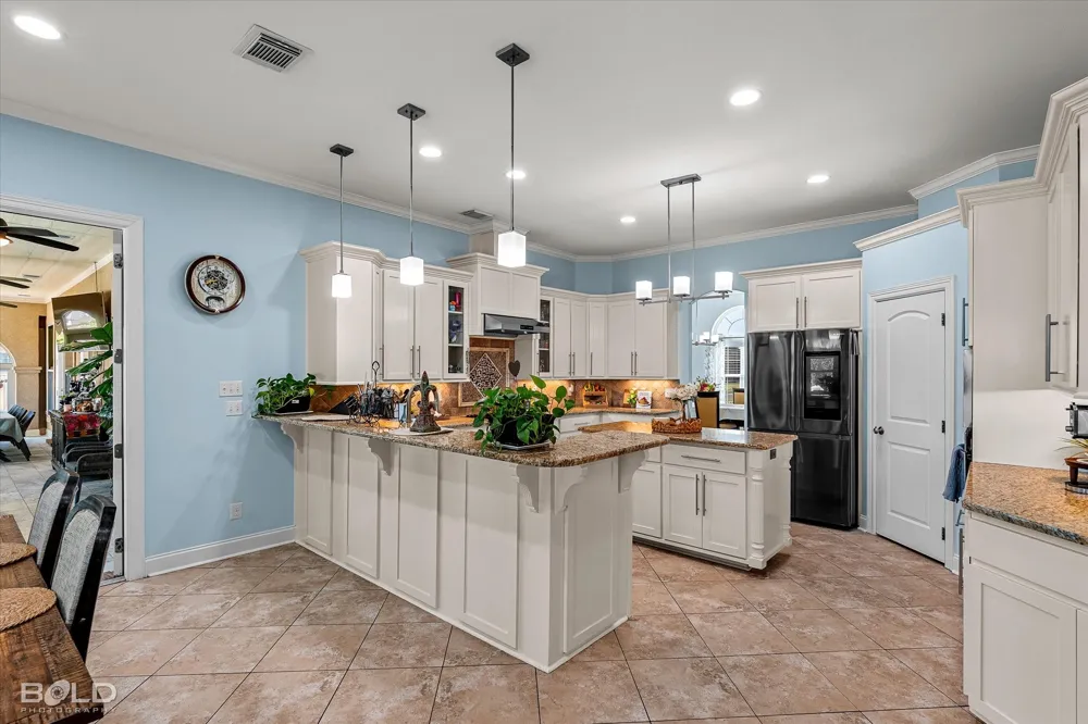 419 Kingston Plantation Boulevard Benton, LA 71006