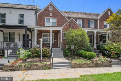 320 GALLATIN STREET NW