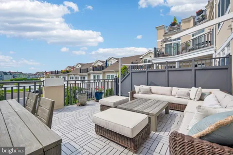 300 COOKMAN AVE AVENUE #203