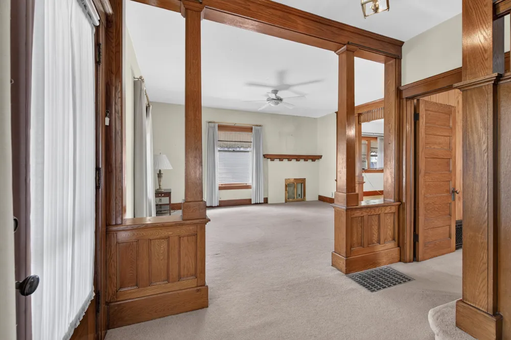 605 Harwood Street Jackson, MI 49203