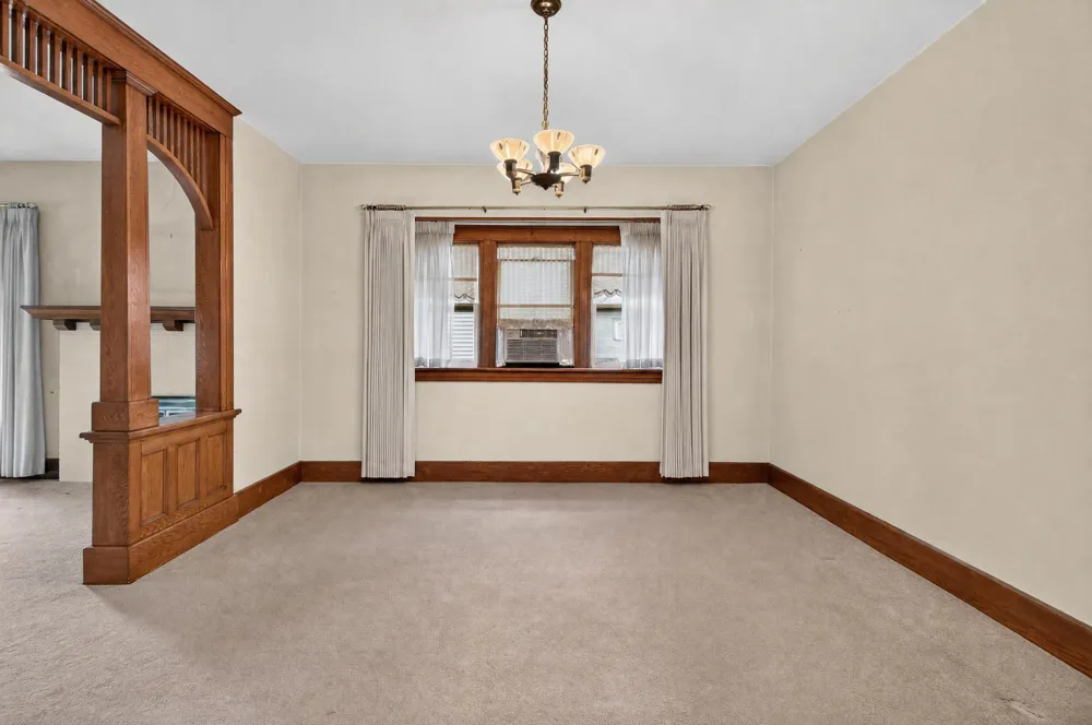 605 Harwood Street Jackson, MI 49203
